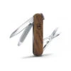 VICTORINOX - CLASSIC NOYER -Arbalète Équipement Magasin victorinox classic noyer